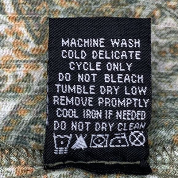 Velvet Heart Sheer Button Down Blouse Long Sleeve Size XS - Picture 10 of 10